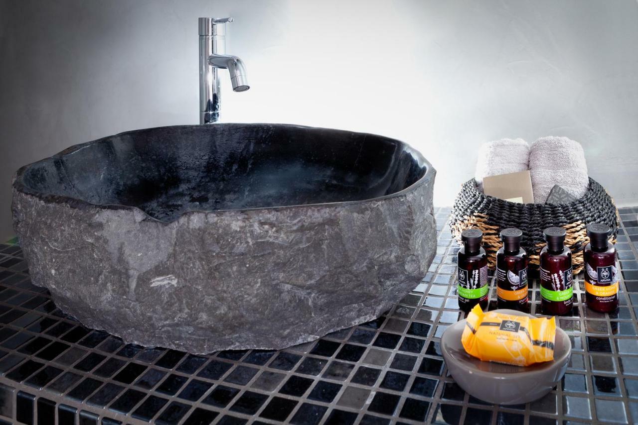 Sweet Nectar Villa With Hot Tub Пиргос Экстерьер фото